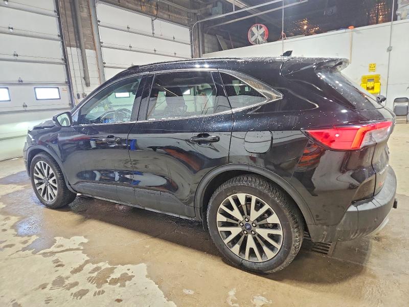 Photo 2 from auction – 2020 FORD ESCAPE TIT with VIN 1FMCU9J99LUA40671