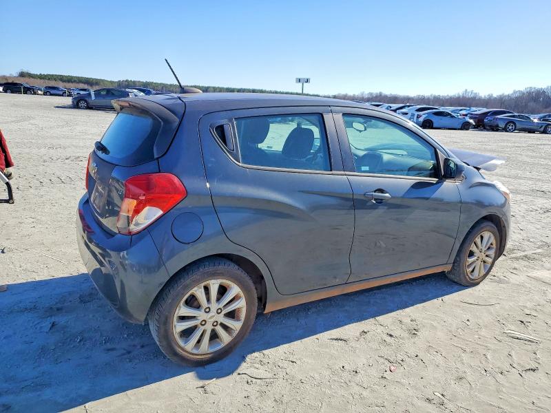 Photo 3 from auction – 2017 CHEVROLET SPARK 1LT with VIN KL8CD6SA7HC753330