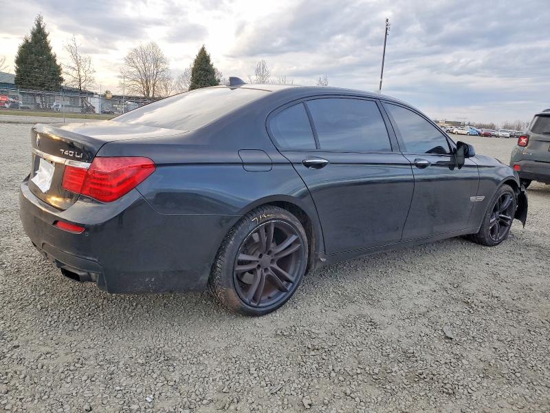 Photo 3 from auction – 2012 BMW 740 LI with VIN WBAKB4C54CC577129