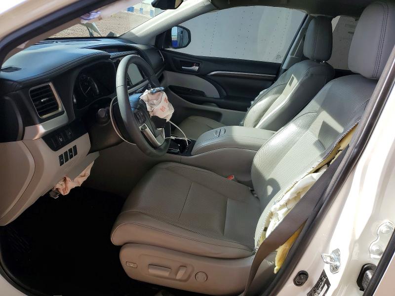 Photo 7 from auction – 2015 TOYOTA HIGHLANDER with VIN 5TDYKRFH0FS049512