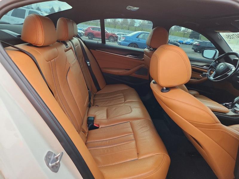صورة رقم 10 من المزاد - 2017 BMW 540 I مع VIN WBAJE5C38HG913758