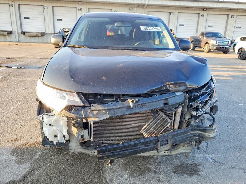 Photo 5 from auction – 2019 MITSUBISHI OUTLANDER with VIN JA4AD2A34KZ004154
