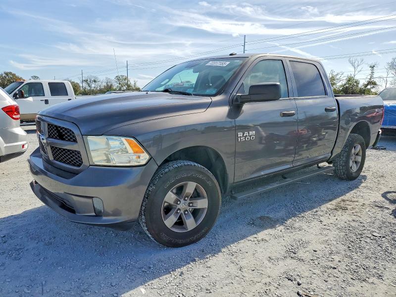 Photo 1 from auction – 2018 RAM 1500 ST with VIN 3C6RR6KG5JG238215