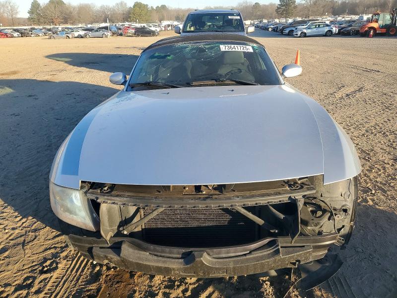 Photo 5 from auction – 2004 BMW Z4 with VIN 4USBT53504LU07562