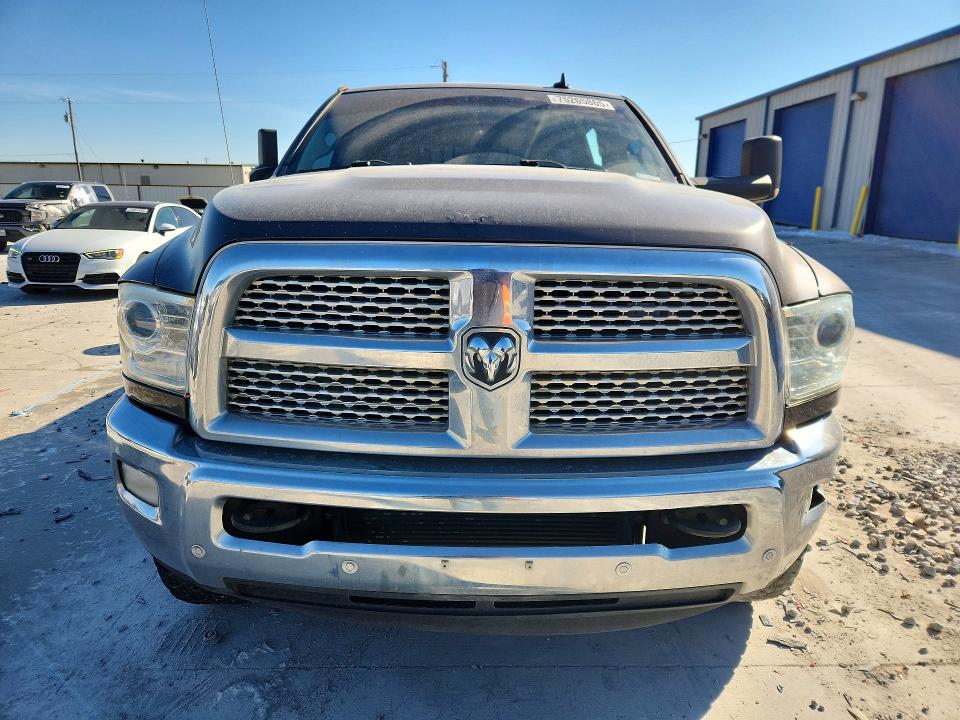 Photo 5 from auction – 2016 RAM 2500 with VIN 3C6UR5FL1GG157734