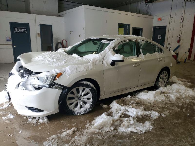 SUBARU LEGACY 2.5 2015 with VIN 4S3BNAC64F3060757 - Photo from auction