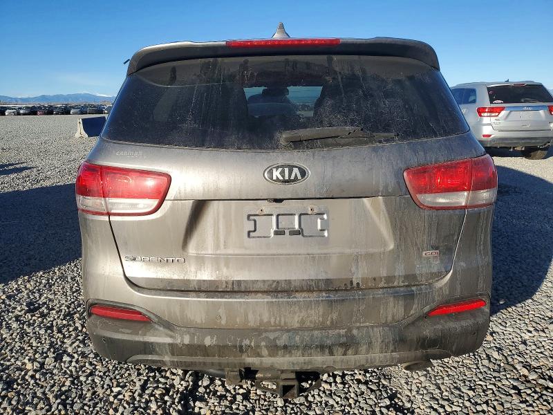 Photo 6 from auction – 2016 KIA SORENTO LX with VIN 5XYPGDA35GG112582