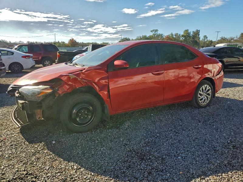 TOYOTA COROLLA L 2018 with VIN 5YFBURHEXJP824404 - Photo from auction