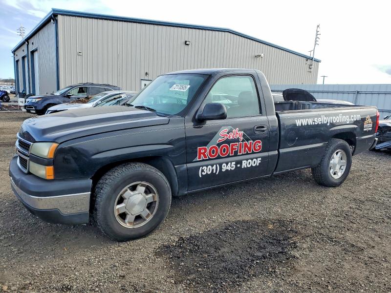 CHEVROLET SILVERADO 2006 with VIN 3GCEC14V26G142640 - Photo from auction