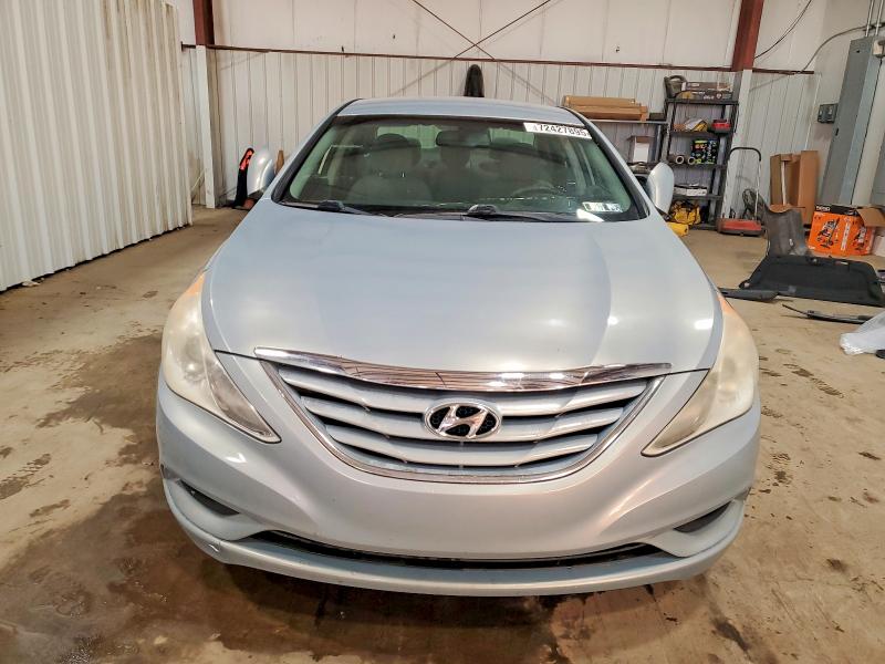 Photo 5 from auction – 2012 HYUNDAI SONATA GLS with VIN 5NPEB4AC2CH349684