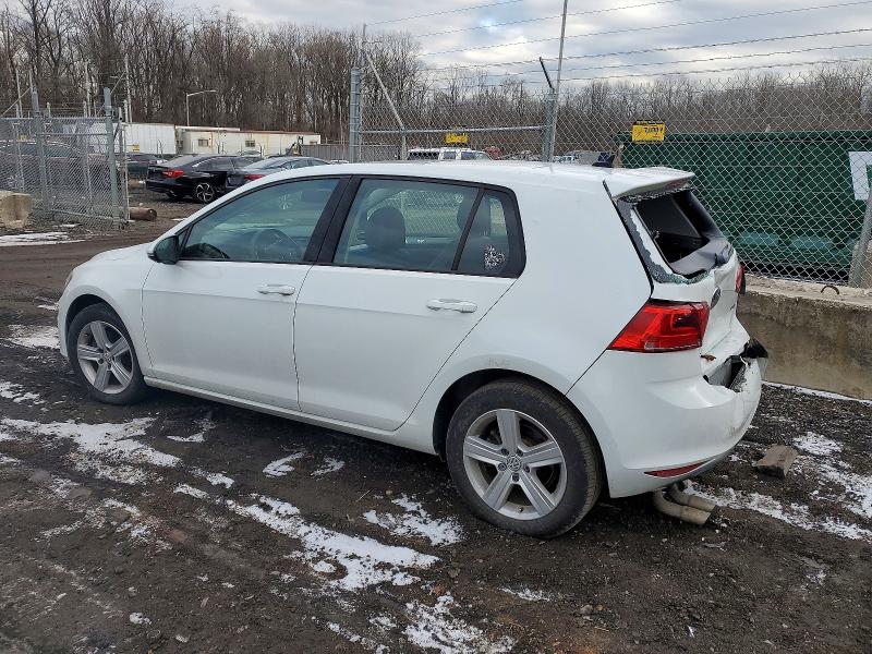 Photo 2 from auction – 2017 VOLKSWAGEN GOLF with VIN 3VW117AU3HM031146