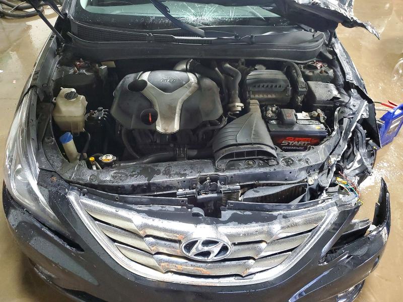 Photo 11 from auction – 2013 HYUNDAI SONATA SE with VIN 5NPEC4AB0DH585109