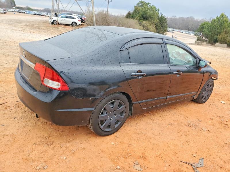 Photo 3 from auction – 2010 HONDA CIVIC LX with VIN 2HGFA1F58AH555390