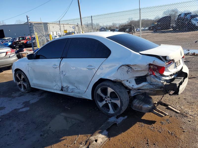 Photo 2 from auction – 2014 VOLKSWAGEN JETTA BASE with VIN 3VW2K7AJ5EM410734