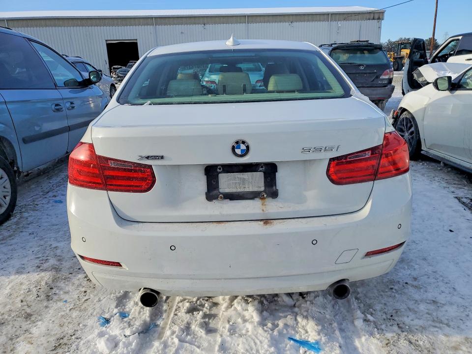 Photo 6 from auction – 2014 BMW 335 XI with VIN WBA3B9G54ENR91496