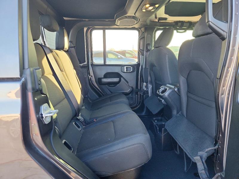 Photo 10 from auction – 2020 JEEP GLADIATOR with VIN 1C6HJTAG1LL147919