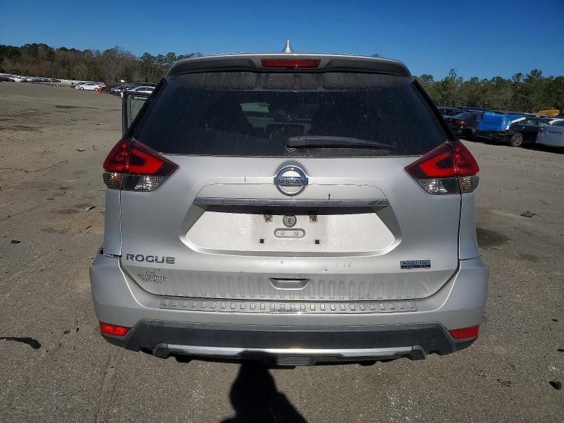 Photo 6 from auction – 2019 NISSAN ROGUE S with VIN 5N1AT2MT5KC800382