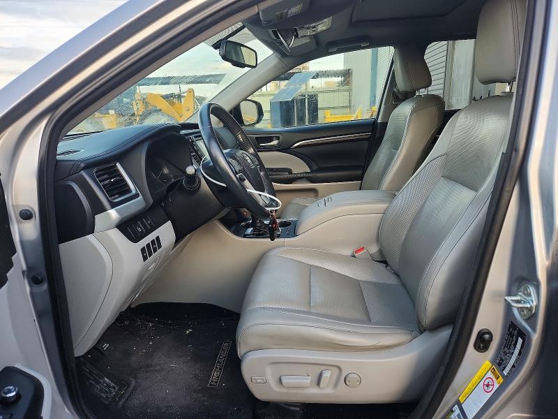 Photo 7 from auction – 2015 TOYOTA HIGHLANDER with VIN 5TDYKRFH8FS071449