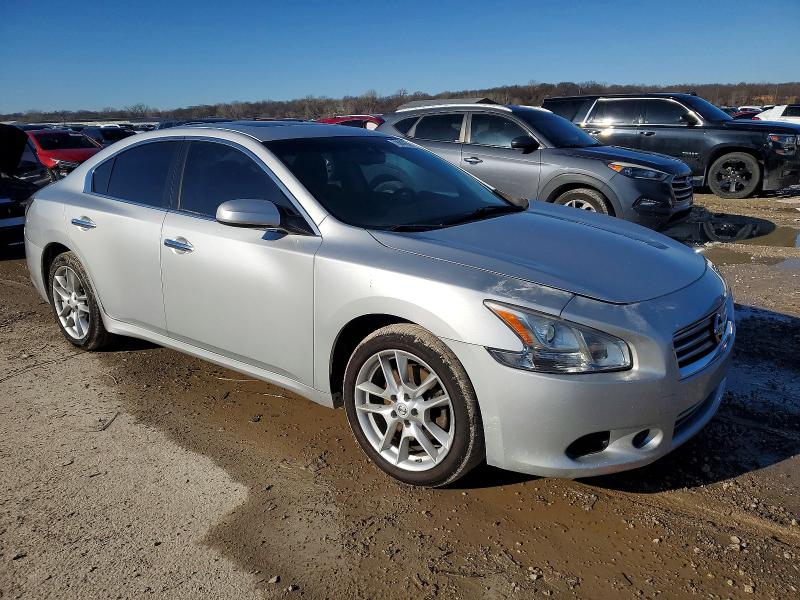 Photo 4 from auction – 2014 NISSAN MAXIMA S with VIN 1N4AA5AP2EC457723
