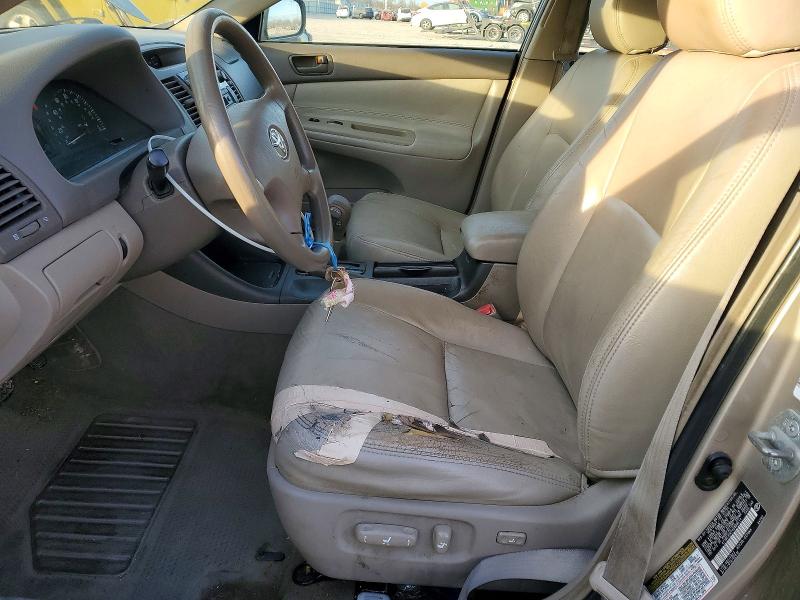 Photo 7 from auction – 2004 TOYOTA CAMRY with VIN 4T1BE32K74U888511