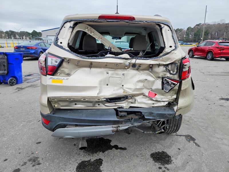 Photo 6 from auction – 2017 FORD ESCAPE with VIN 1FMCU0GDXHUE43623