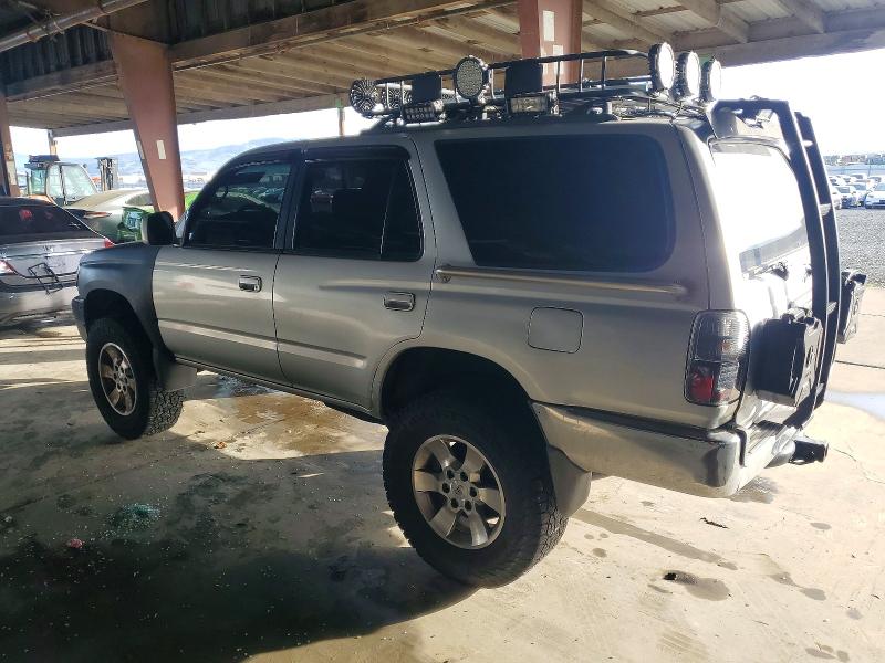 Photo 2 from auction – 2001 TOYOTA 4RUNNER SR with VIN JT3GN86R510217375