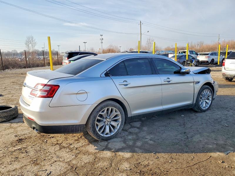 Photo 3 from auction – 2015 FORD TAURUS LIM with VIN 1FAHP2F82FG180417