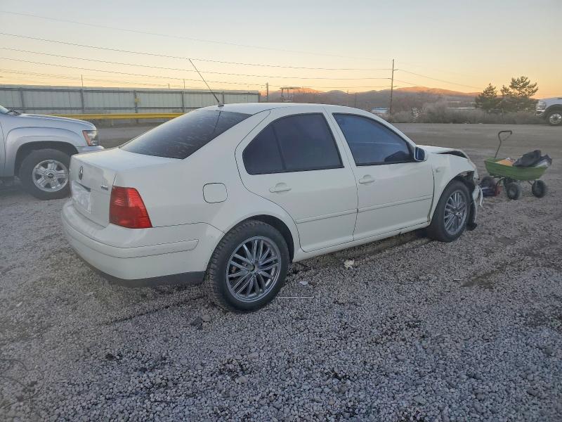 Photo 3 from auction – 1999 VOLKSWAGEN JETTA with VIN 3VWSE29M2XM069112