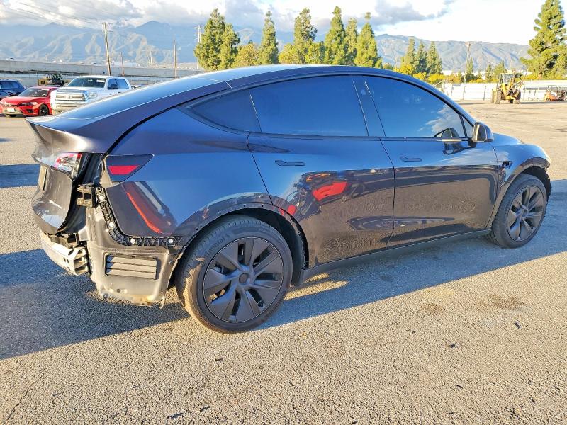 Photo 3 from auction – 2024 TESLA MODEL Y with VIN 7SAYGDEE8RF117725