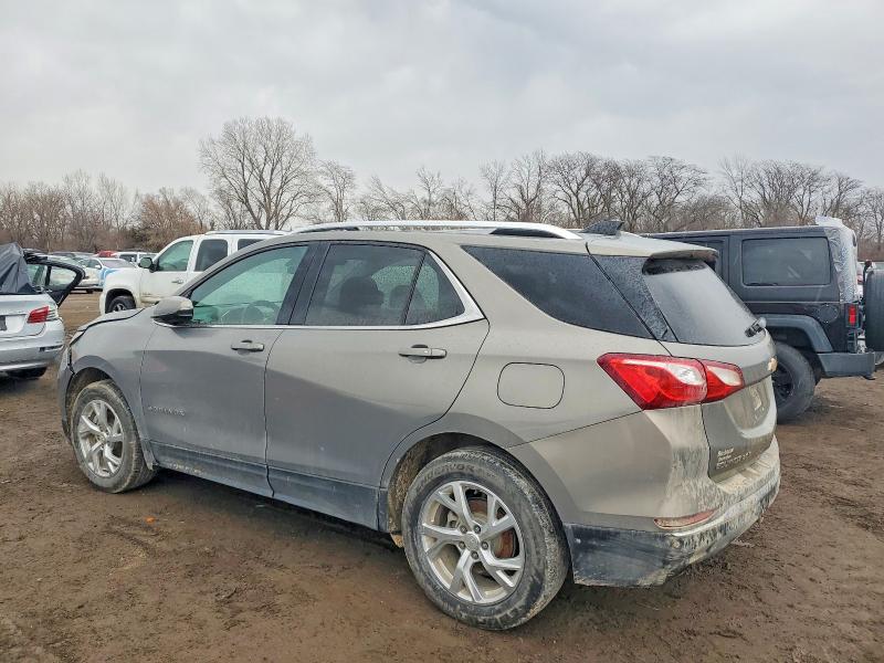Photo 2 from auction – 2018 CHEVROLET EQUINOX with VIN 3GNAXTEX4JS519285