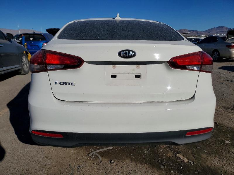 Photo 6 from auction – 2017 KIA FORTE LX with VIN 3KPFK4A77HE067429