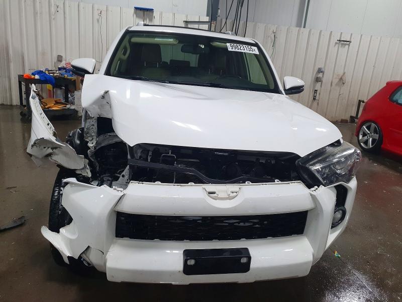Photo 5 from auction – 2015 TOYOTA 4RUNNER SR with VIN JTEBU5JR1F5250300