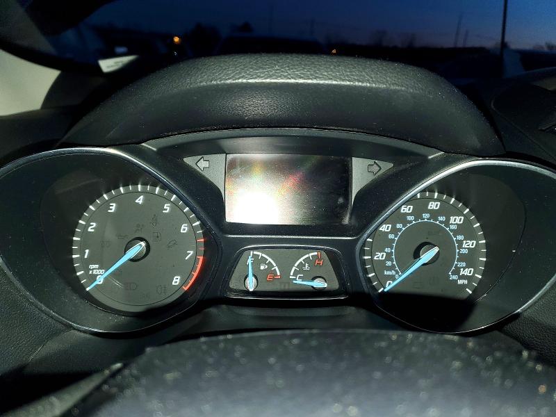 Photo 9 from auction – 2016 FORD ESCAPE with VIN 1FMCU0GX8GUA28096