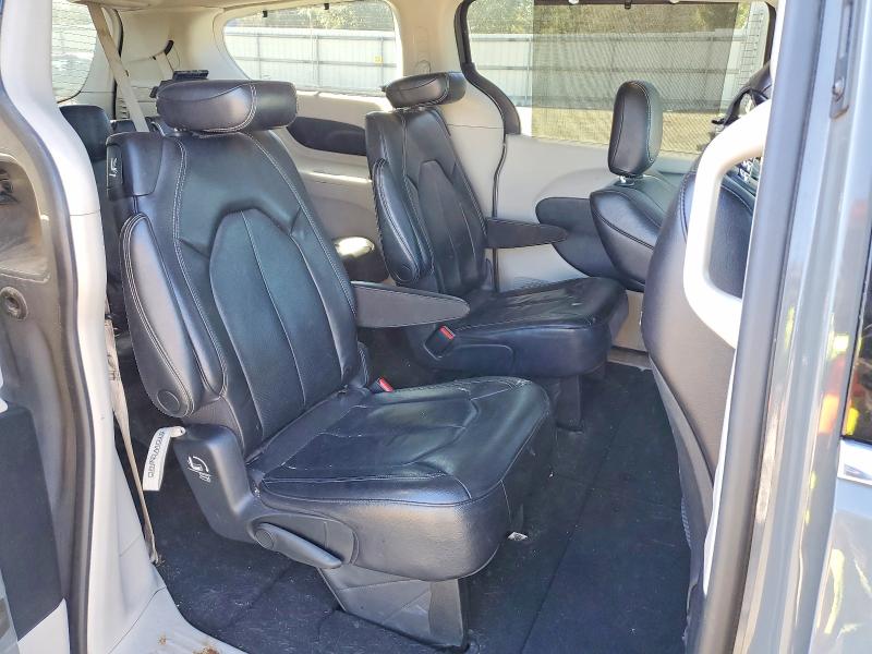 Photo 11 from auction – 2022 CHRYSLER PACIFICA with VIN 2C4RC1BG5NR125605