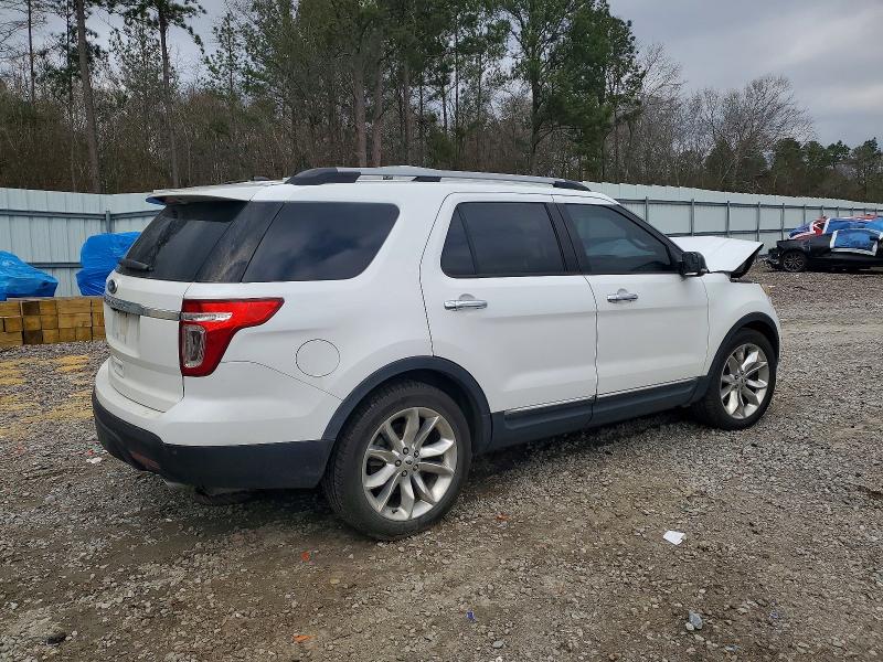 Photo 3 from auction – 2014 FORD EXPLORER with VIN 1FM5K7D82EGB06839