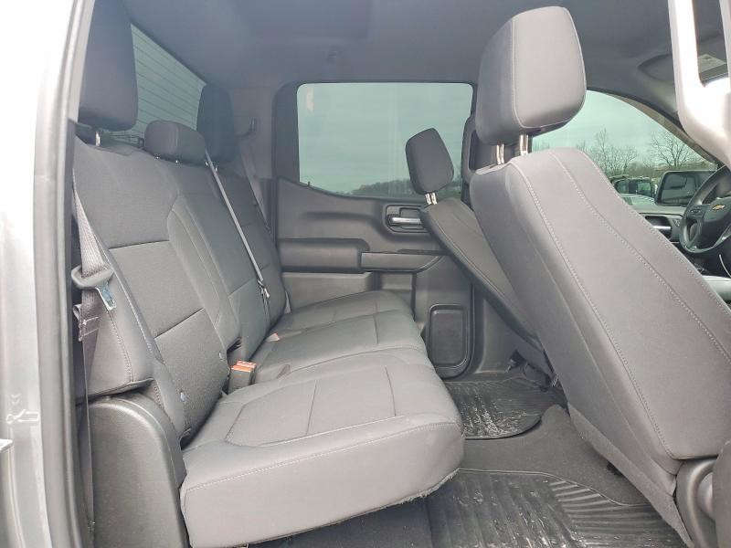 Photo 10 from auction – 2021 CHEVROLET SILVERADO with VIN 3GCPYBEK0MG339100