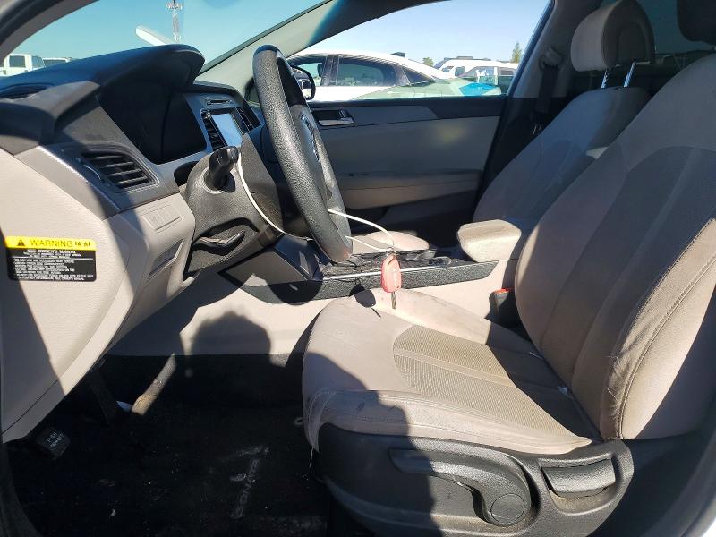 Photo 7 from auction – 2017 HYUNDAI SONATA SE with VIN 5NPE24AF0HH494546