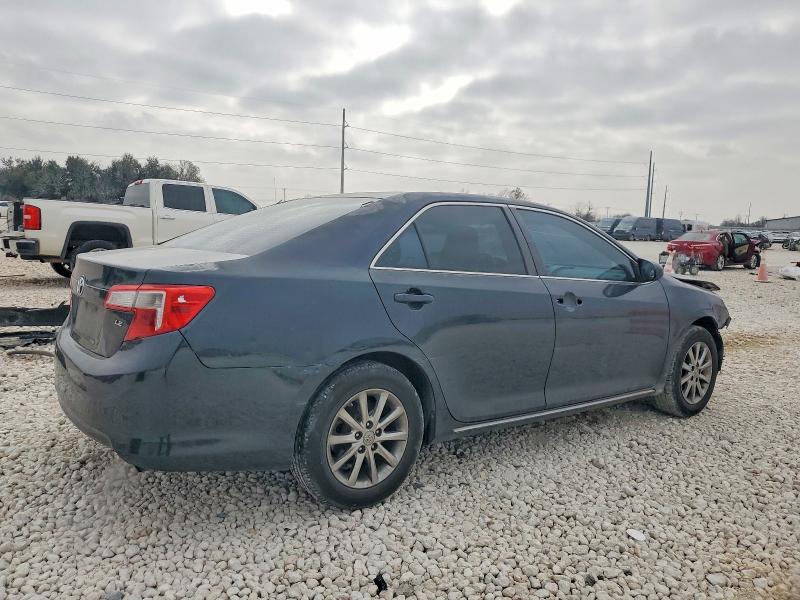 Photo 3 from auction – 2013 TOYOTA CAMRY with VIN 4T1BF1FK2DU697171