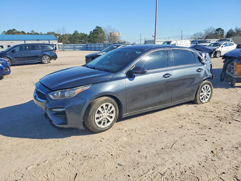 KIA FORTE FE 2020 with VIN 3KPF24ADXLE172027 - Photo from auction
