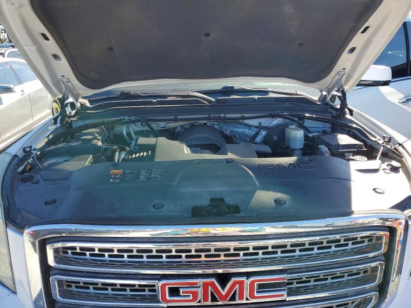 Photo 12 from auction – 2015 GMC YUKON with VIN 1GKS1BKC4FR249757