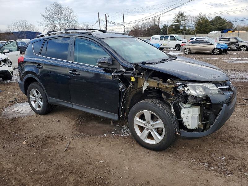 Photo 4 from auction – 2014 TOYOTA RAV4 XLE with VIN 2T3RFREV1EW219163