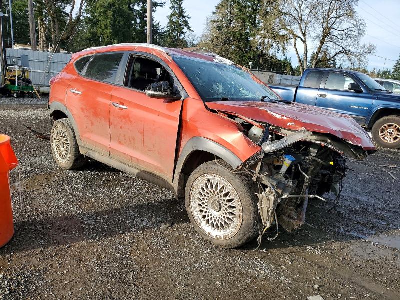 Photo 4 from auction – 2016 HYUNDAI TUCSON LIM with VIN KM8J3CA28GU125856