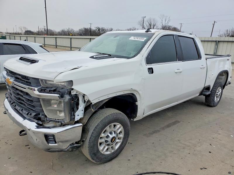CHEVROLET SILVERADO 2024 with VIN 2GC4YNEY3R1230137 - Photo from auction