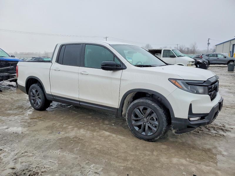 Photo 4 from auction – 2025 HONDA RIDGELINE with VIN 5FPYK3F1XSB011369