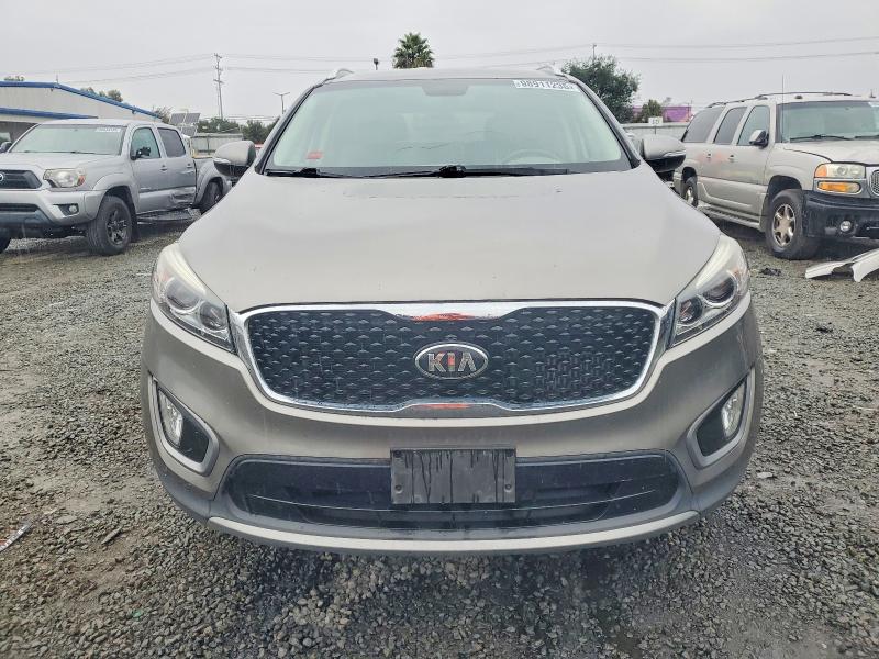 Photo 5 from auction – 2016 KIA SORENTO with VIN 5XYPH4A11GG101283