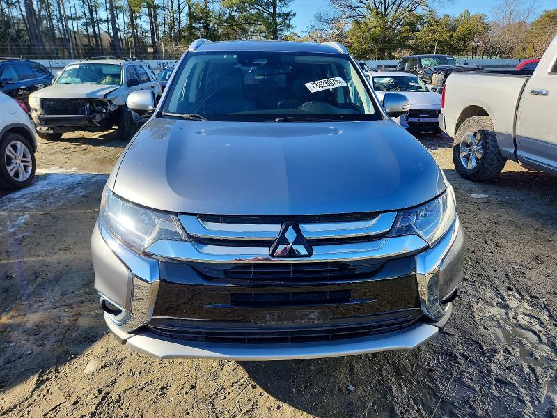 Photo 5 from auction – 2017 MITSUBISHI OUTLANDER with VIN JA4AZ3A3XHZ059739