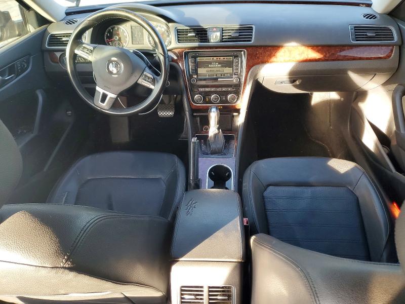 Photo 8 from auction – 2013 VOLKSWAGEN PASSAT with VIN 1VWCH7A39DC095392