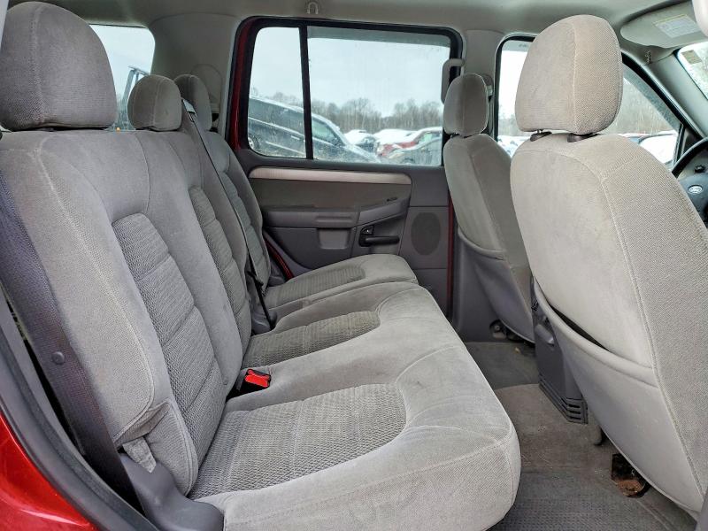 Photo 11 from auction – 2004 FORD EXPLORER X with VIN 1FMZU73K54UA63980