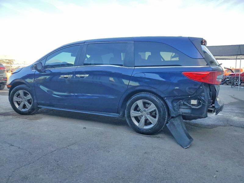 Photo 2 from auction – 2018 HONDA ODYSSEY EX with VIN 5FNRL6H53JB006055