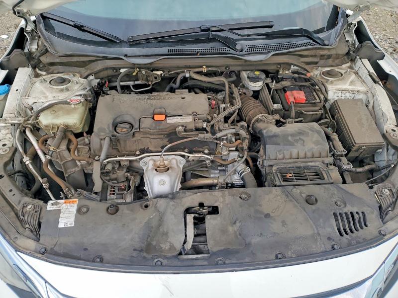 Photo 11 from auction – 2018 HONDA CIVIC LX with VIN 19XFC2F53JE202873